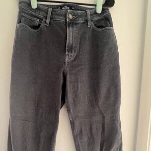 Hollister Size 7S/6S/28S Ultra High Rise Dad Jean Navy
